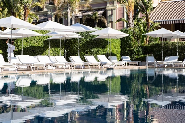  Hotel Royal Riviera en France