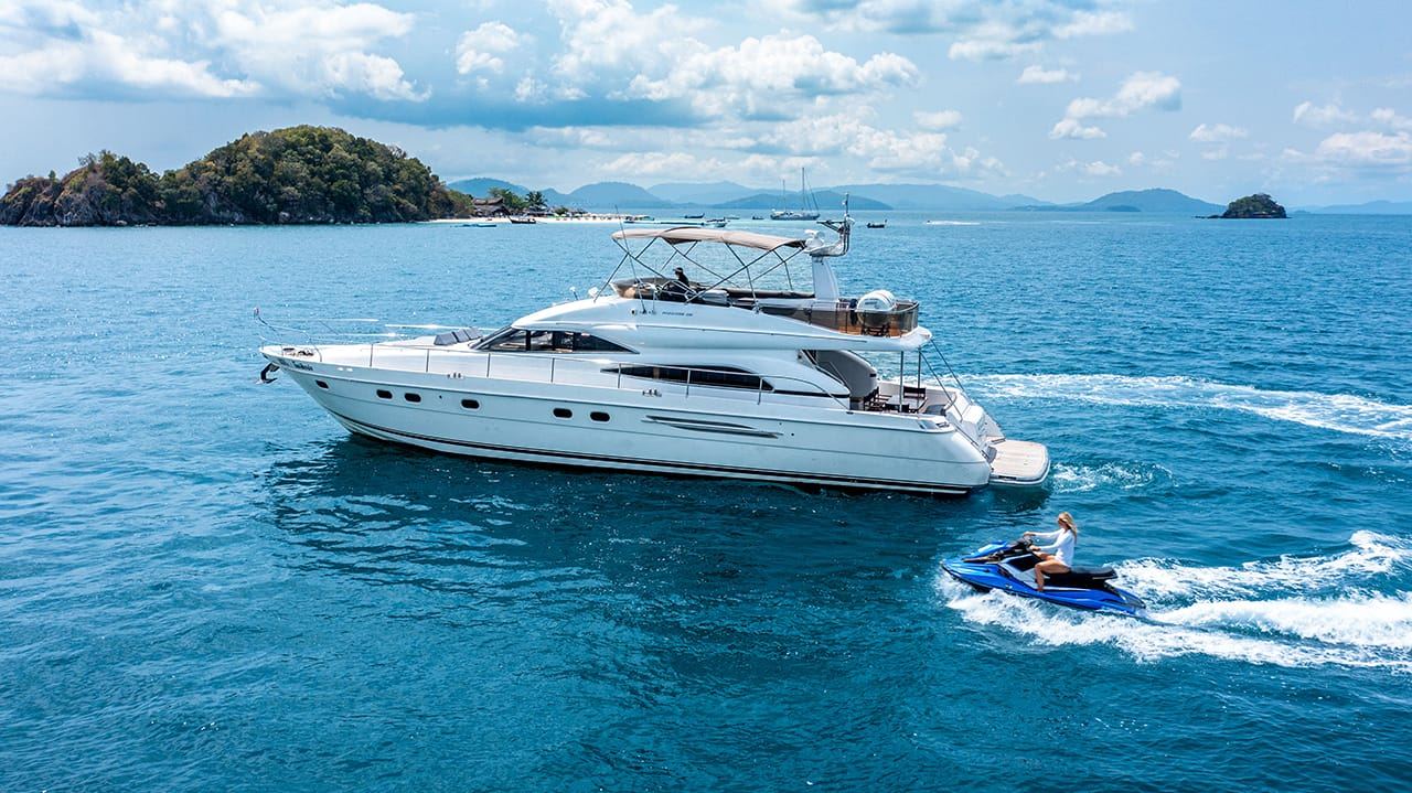 Yate Privado en Tailandia en su destino