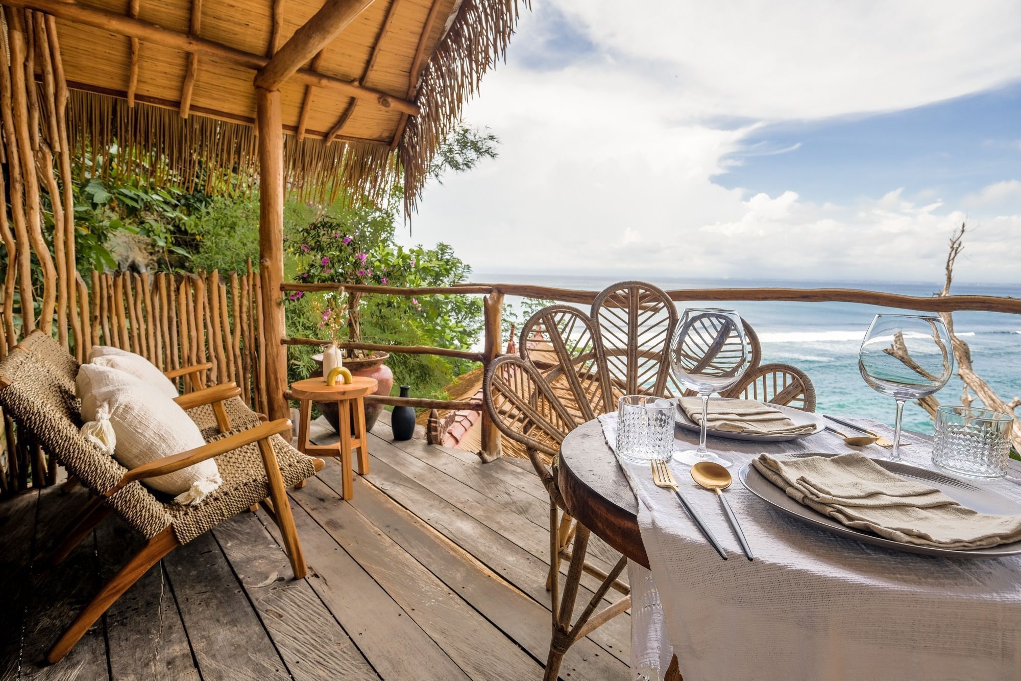 The Korowai en Bali - Uluwatu