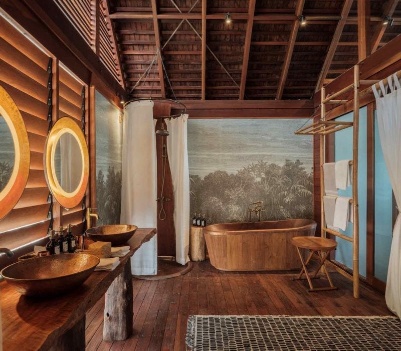 Bawah Private Island en Bawah Island