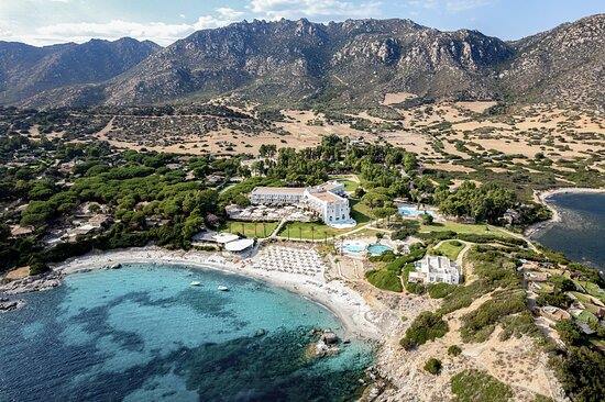 FALKENSTEINER RESORT CAPO BOI en Cerdeña