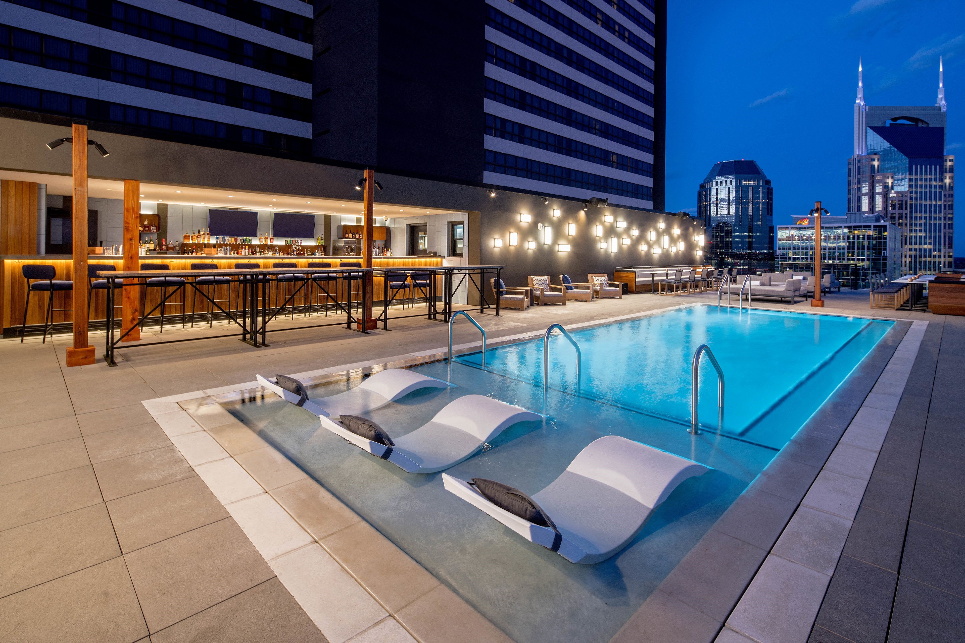 Holston House Nashville en su destino