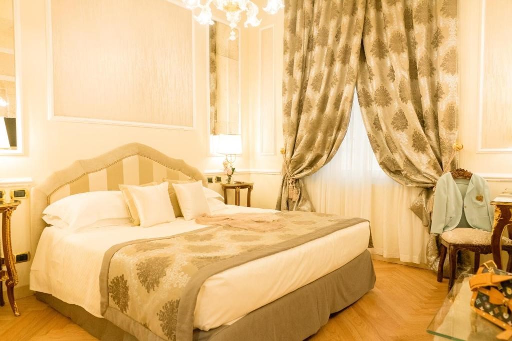 Grand Hotel Majestic già Baglioni en Italy