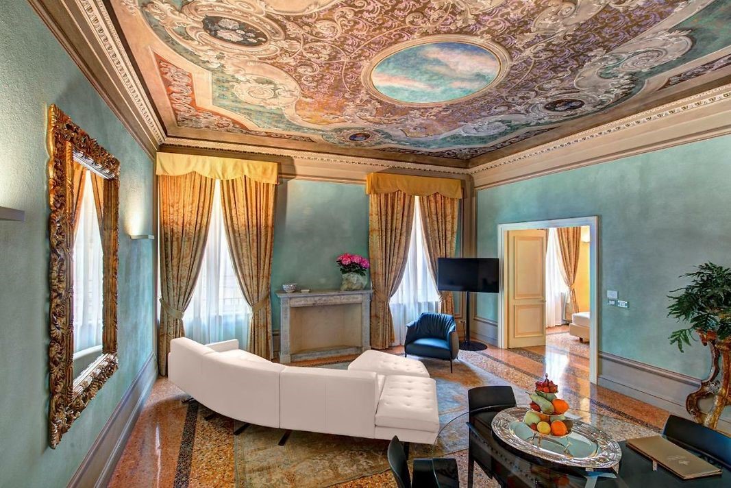 Hotel Rua Frati 48 in San Francesco en su destino