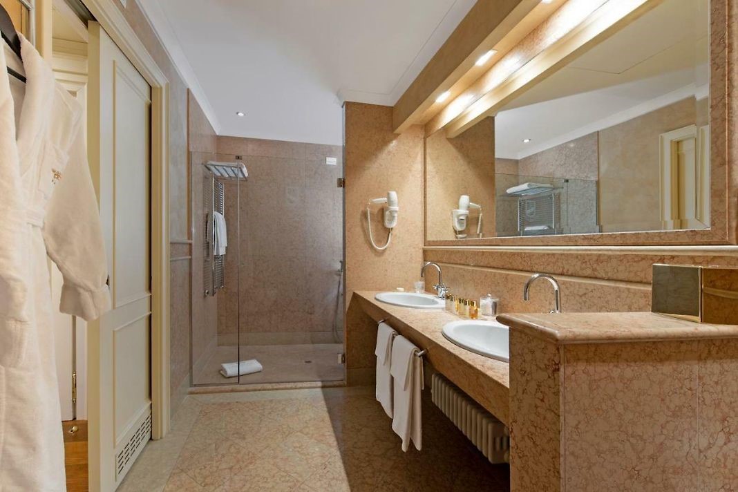 Hotel Rua Frati 48 in San Francesco en Italy