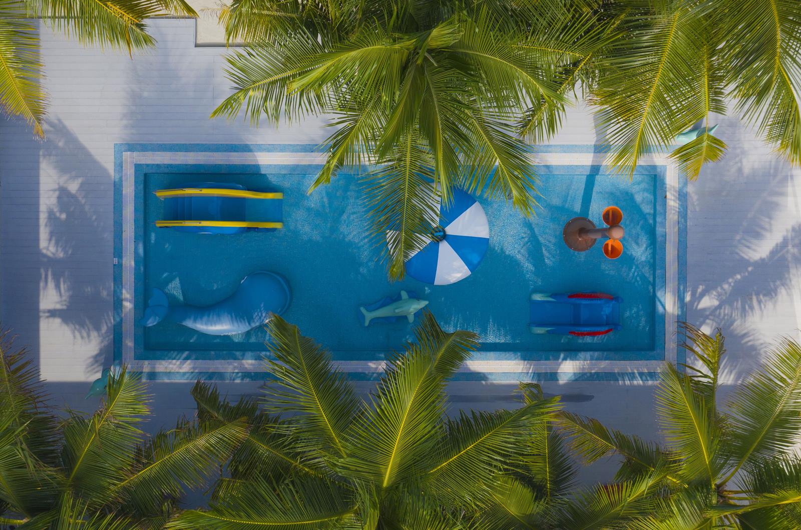 Mövenpick Resort Kuredhivaru Maldives en Noonu Atoll
