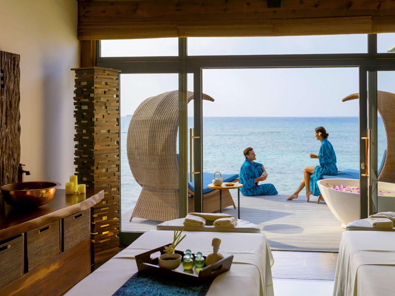 Mövenpick Resort Kuredhivaru Maldives en Noonu Atoll