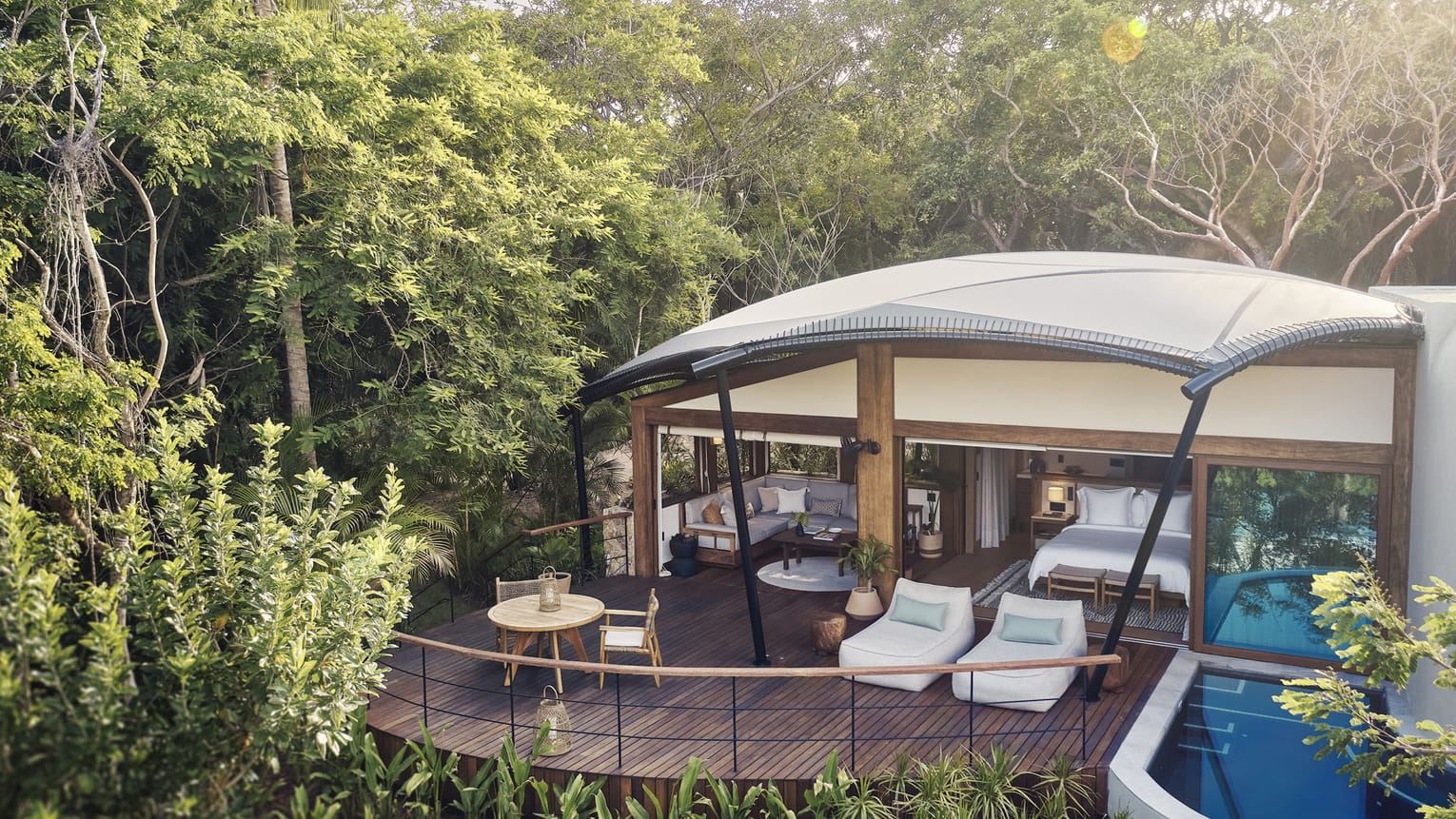 Naviva, A Four Seasons Resort | LAT.40