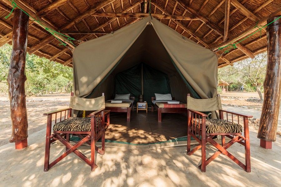 Queen Elizabeth Bush Lodge  en Queen Elizabeth National Park