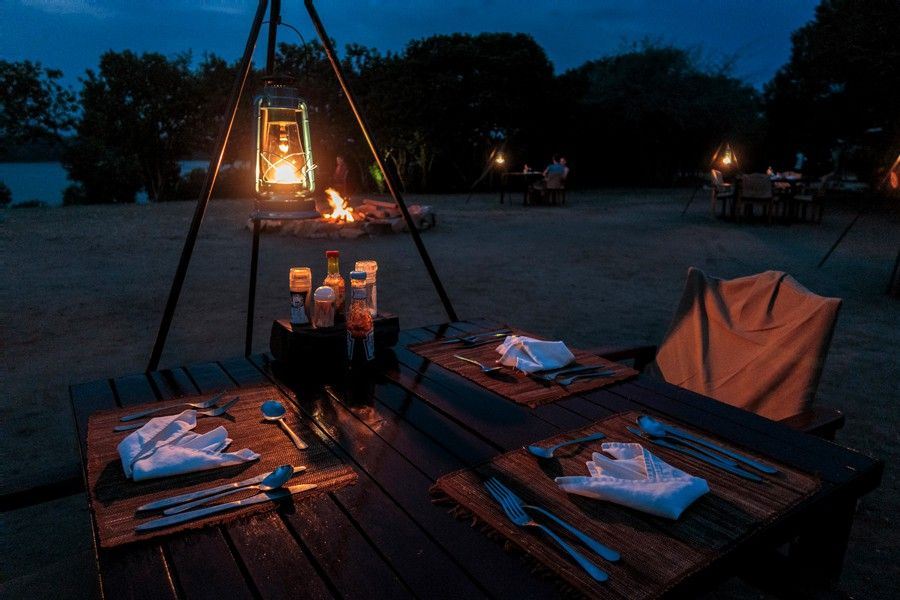 Queen Elizabeth Bush Lodge  en Queen Elizabeth National Park