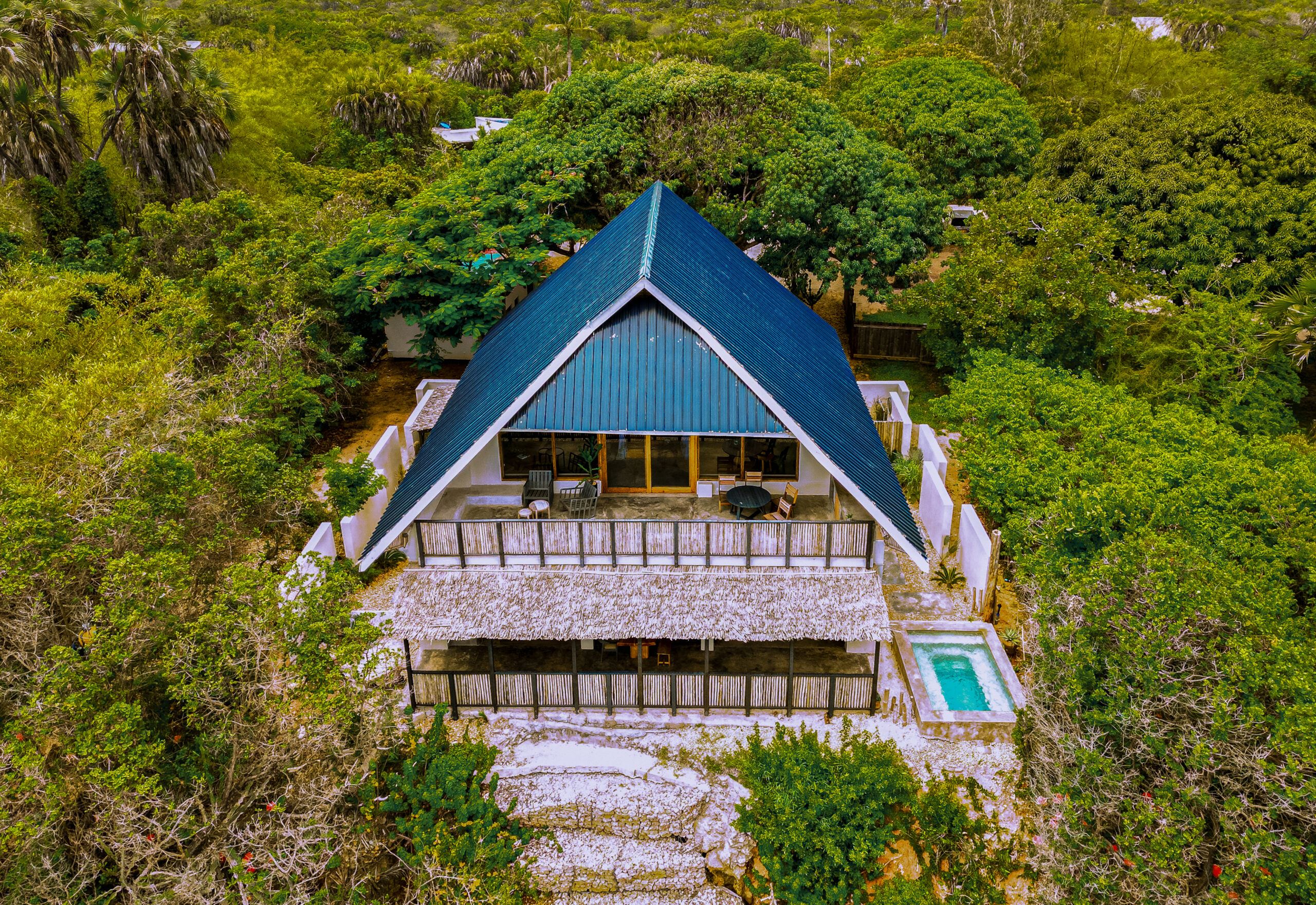 The Overhang en Dar es Salaam