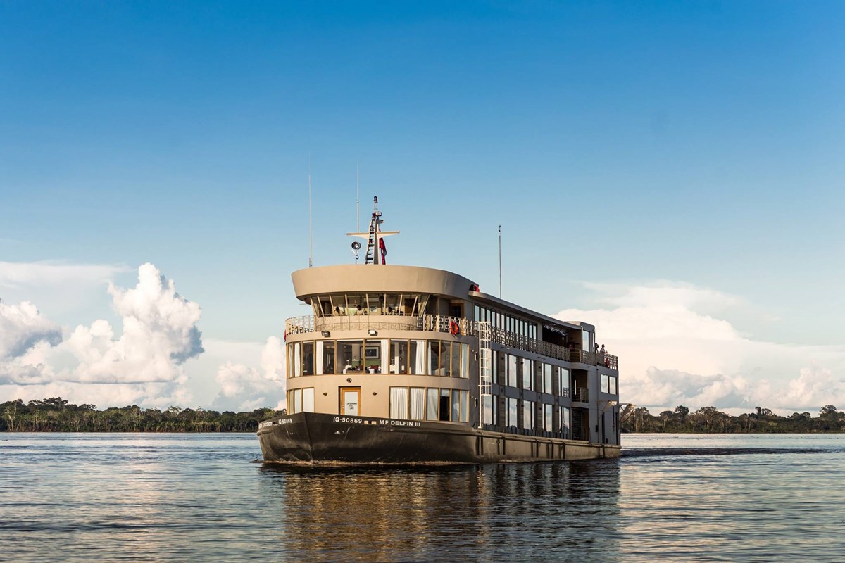 Delfin Cruises | LAT.40