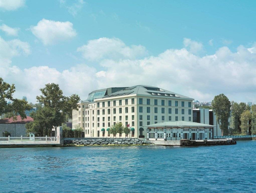 Shangri-La Bosphorus, Istanbul  en su destino