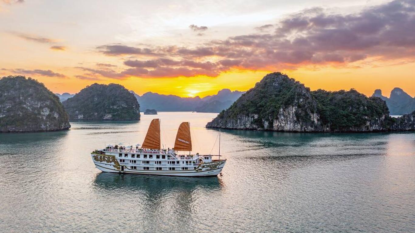 Halong | LAT.40