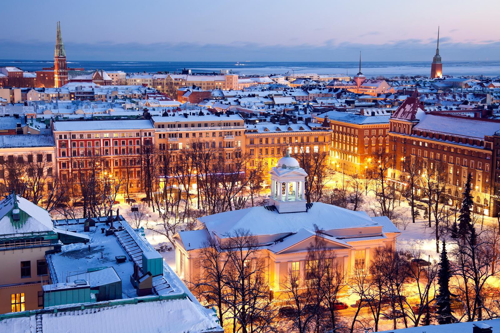 Helsinki  | LAT.40