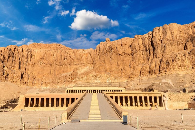 Luna de miel en Jordania y Egipto diseñado por LAT.40