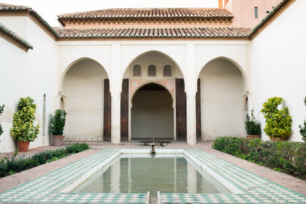 Malaga | LAT.40