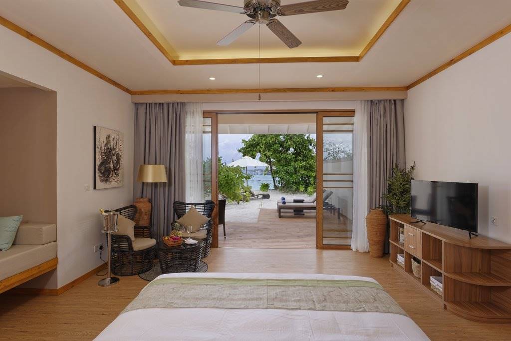Brennia Kottefaru en Raa Atoll