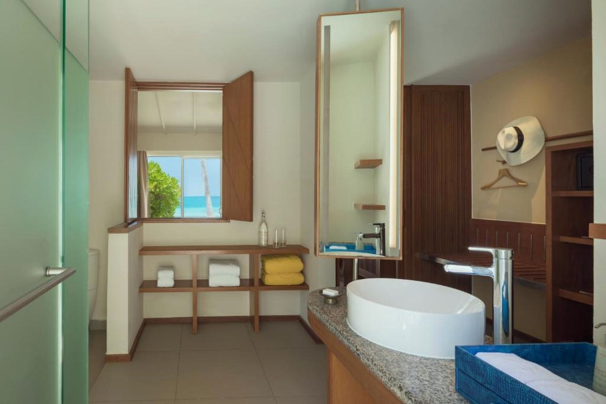 Centara Ras Fushi Resort & Spa Maldives en North Male Atoll