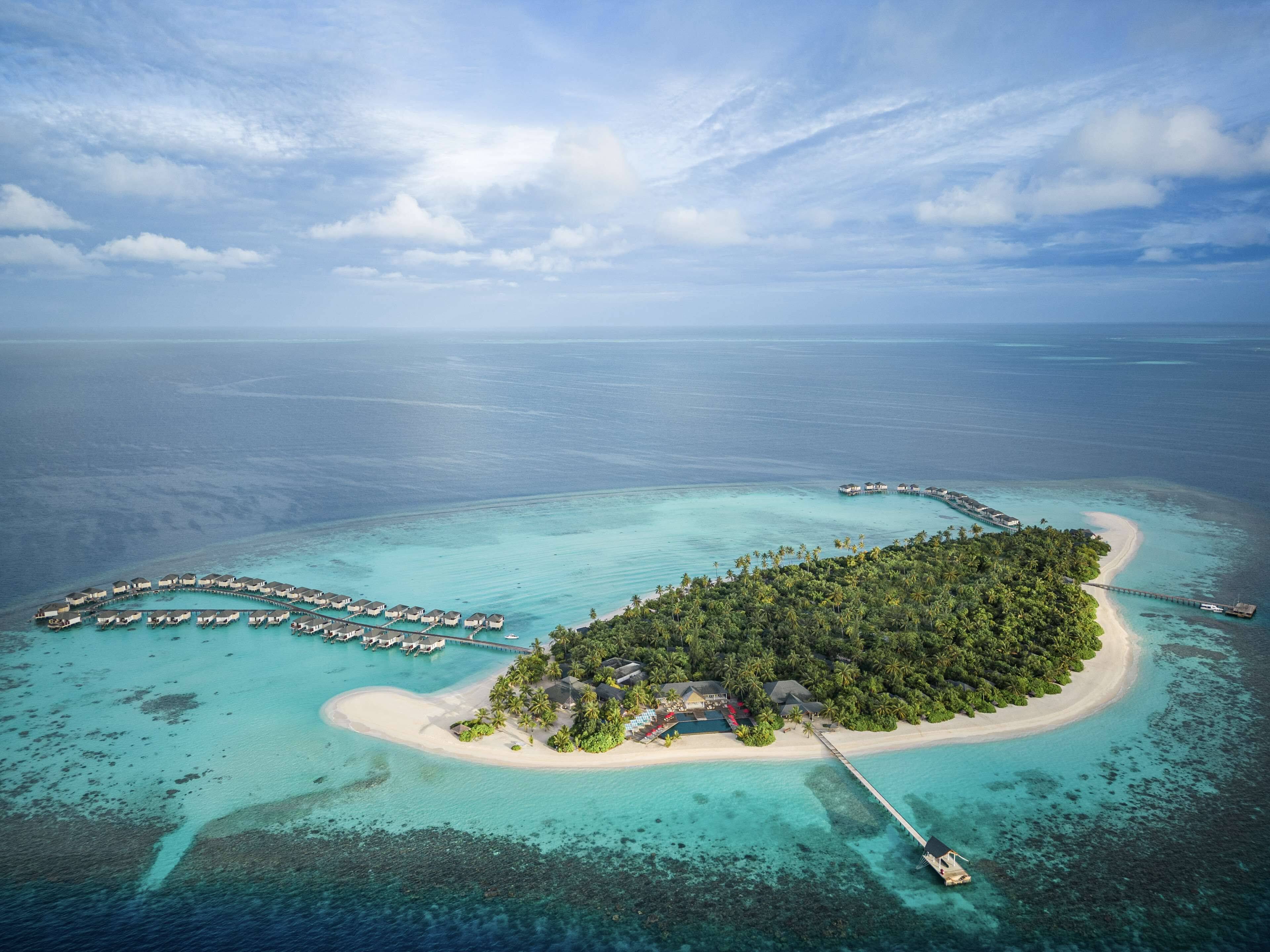NH Collection Maldives Havodda Resort en su destino