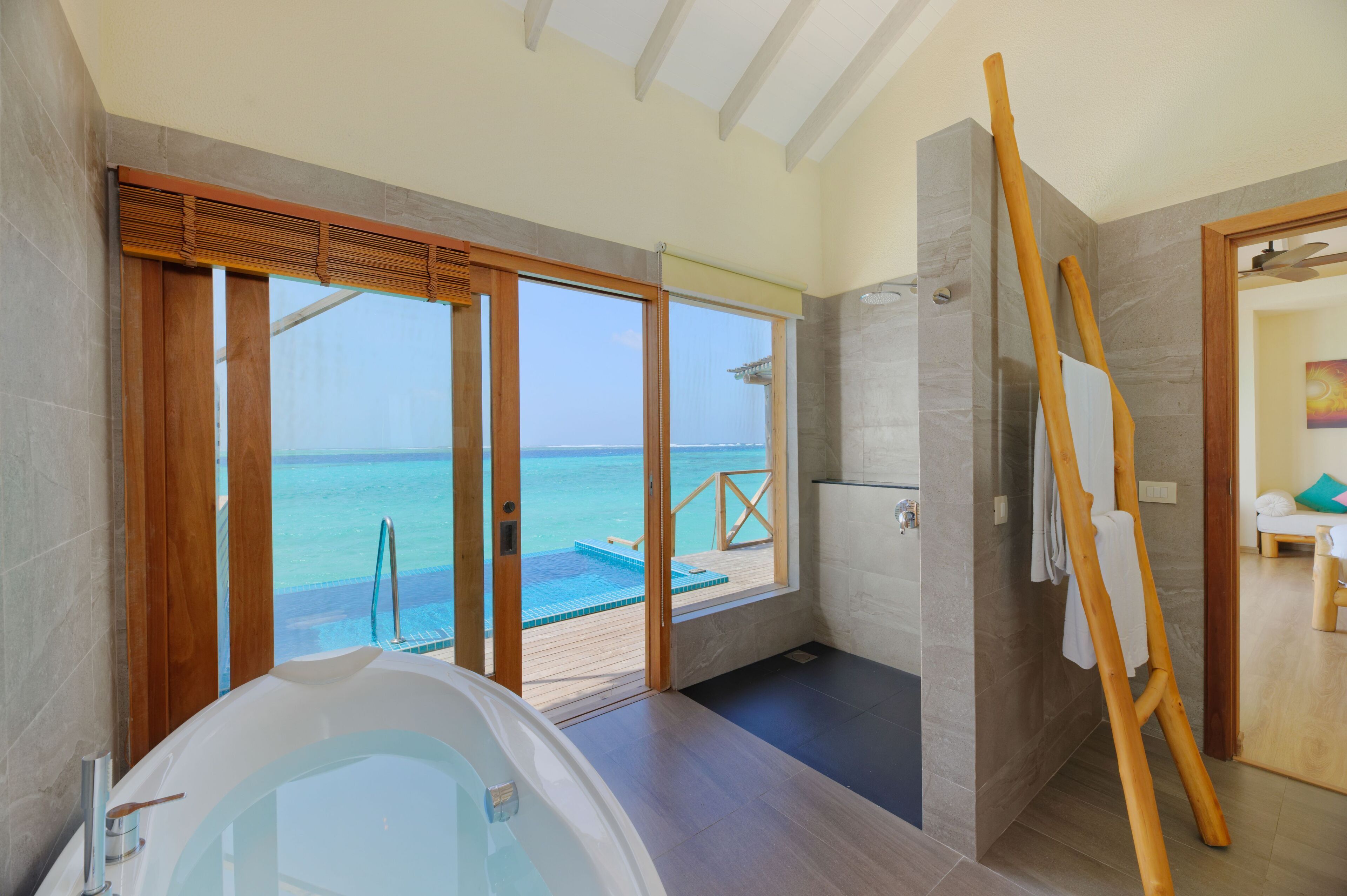 You & Me by Cocoon Maldives en Raa Atoll