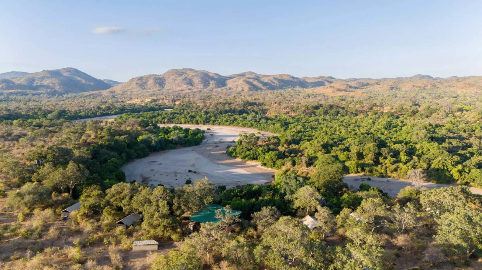 Hideaways Mhara River Camp en Mana Pools