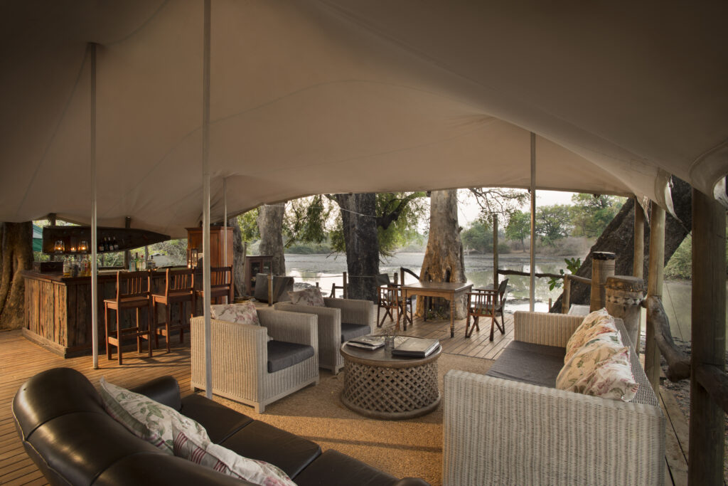 Kanga Expeditions en Mana Pools