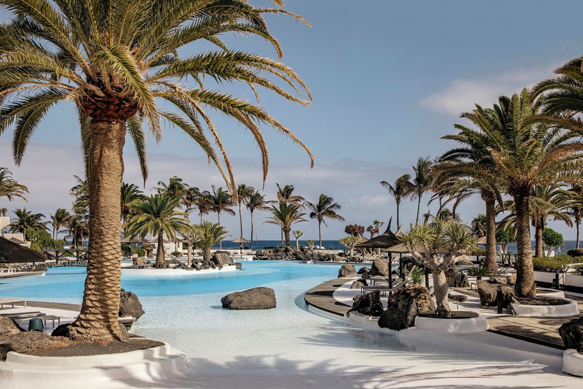 Año Nuevo en Lanzarote diseñado por LAT.40