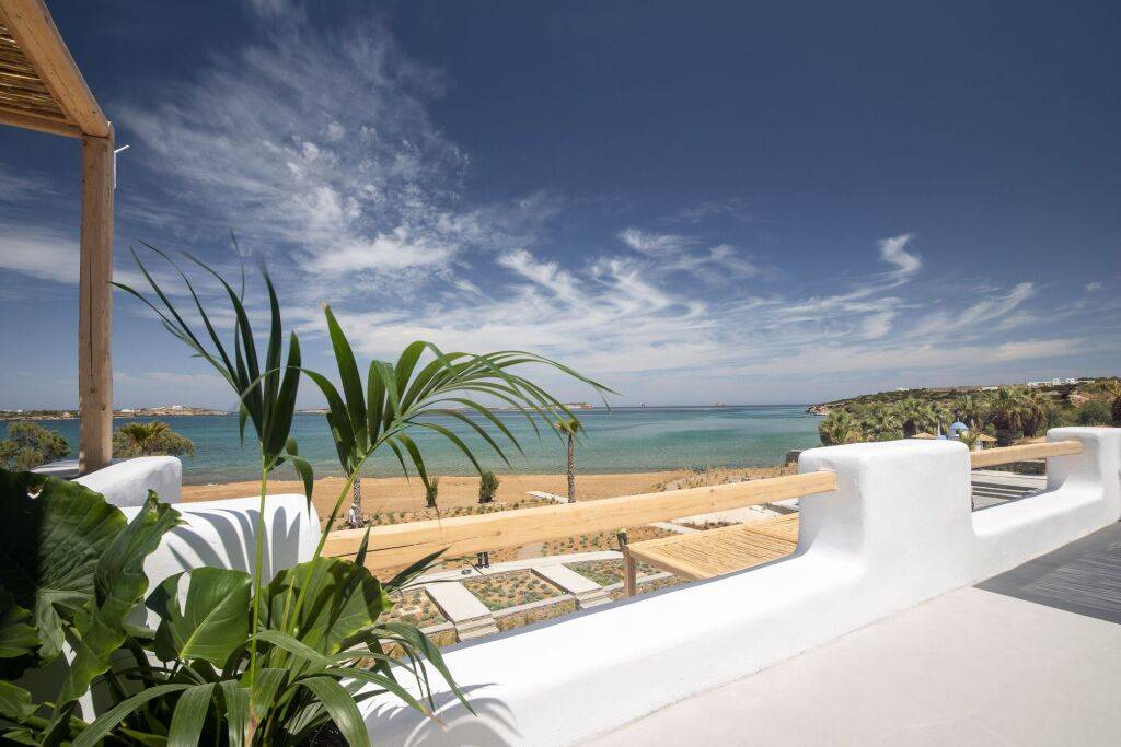 Seesoo Paros Beachfront Resort  en Paros