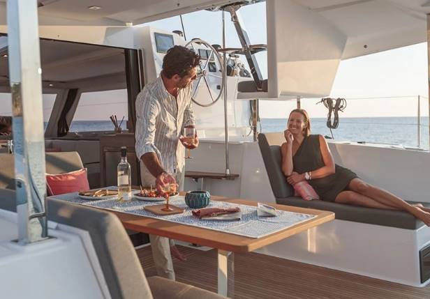 Private Charter Isla 40 en Polinesia Francesa