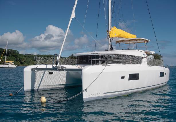 Private Charter Lagoon 42 en Polinesia Francesa