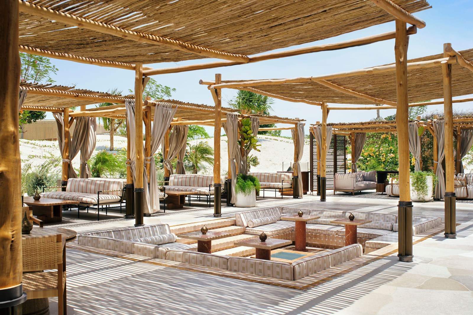 Nujumba, a Ritz Carlton Reserve en mar rojo