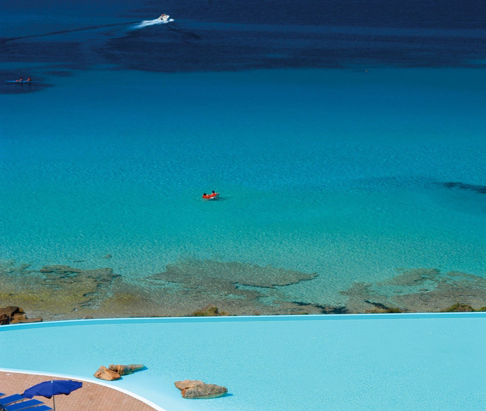 Colonna Grand Hotel  en su destino