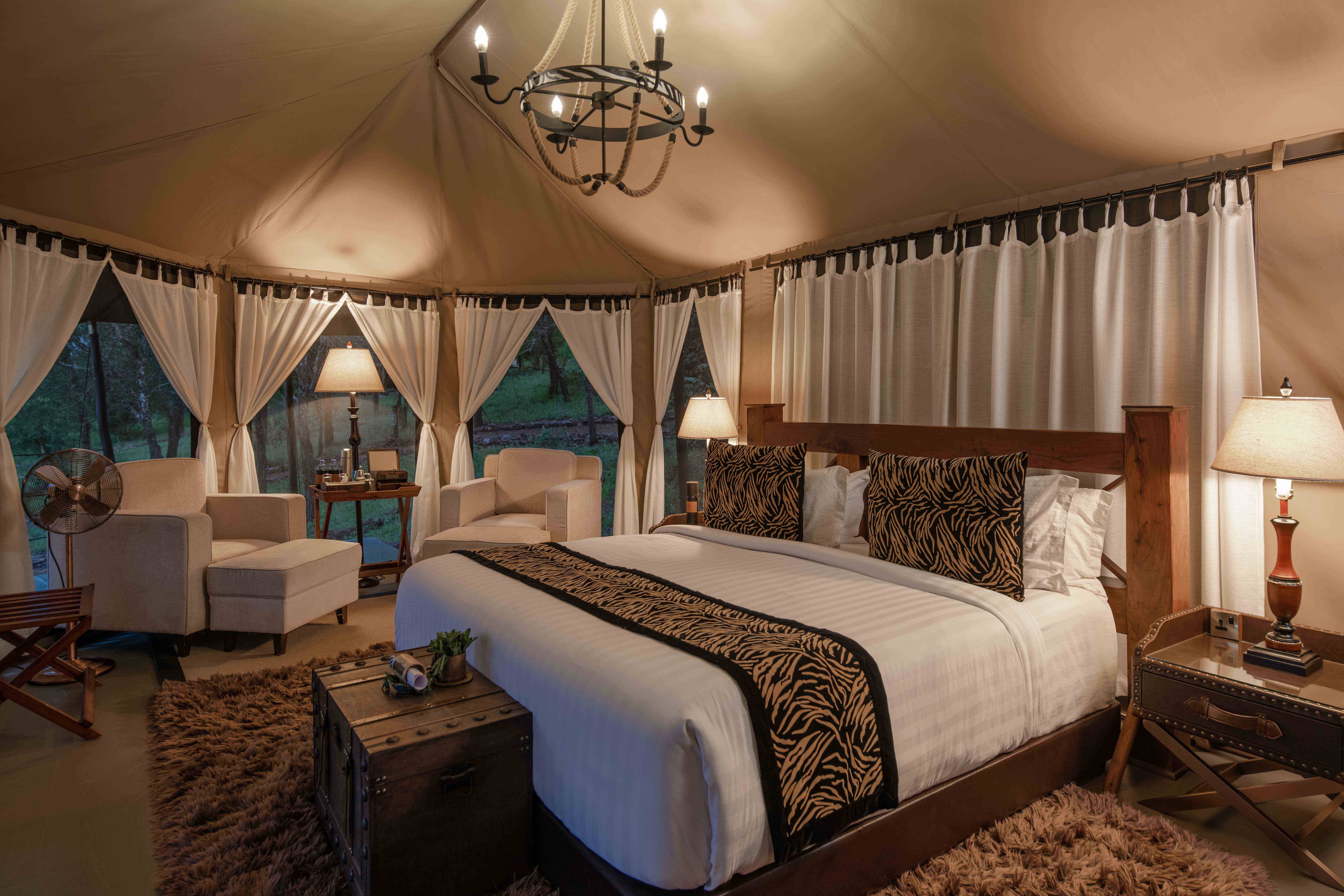Ole Serai Luxury Camp Moru Kopjes en Serengeti