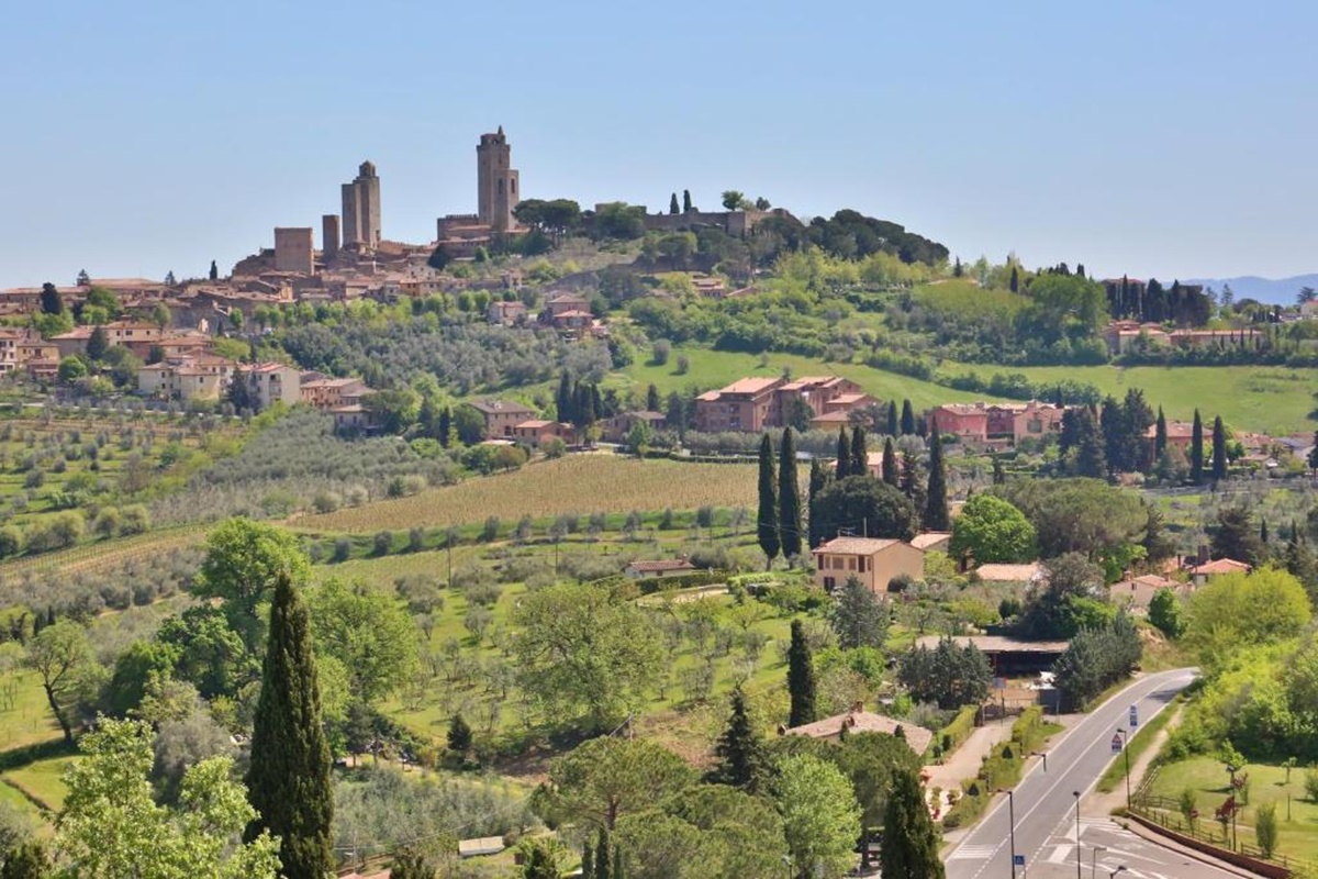 Hotel La Collegiata en su destino