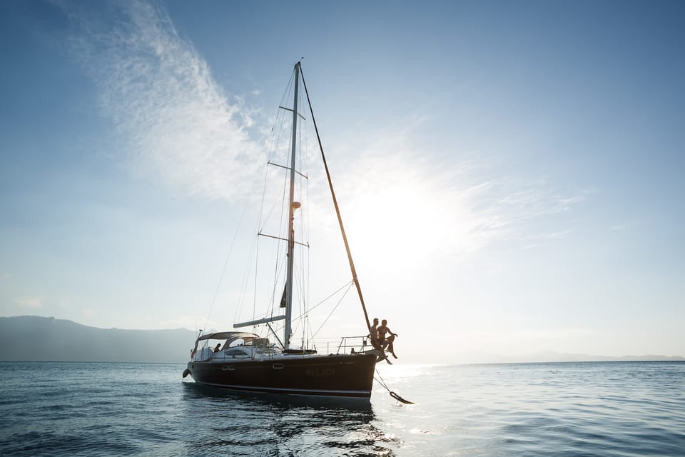 Catamaran Privado Whitesunday en su destino