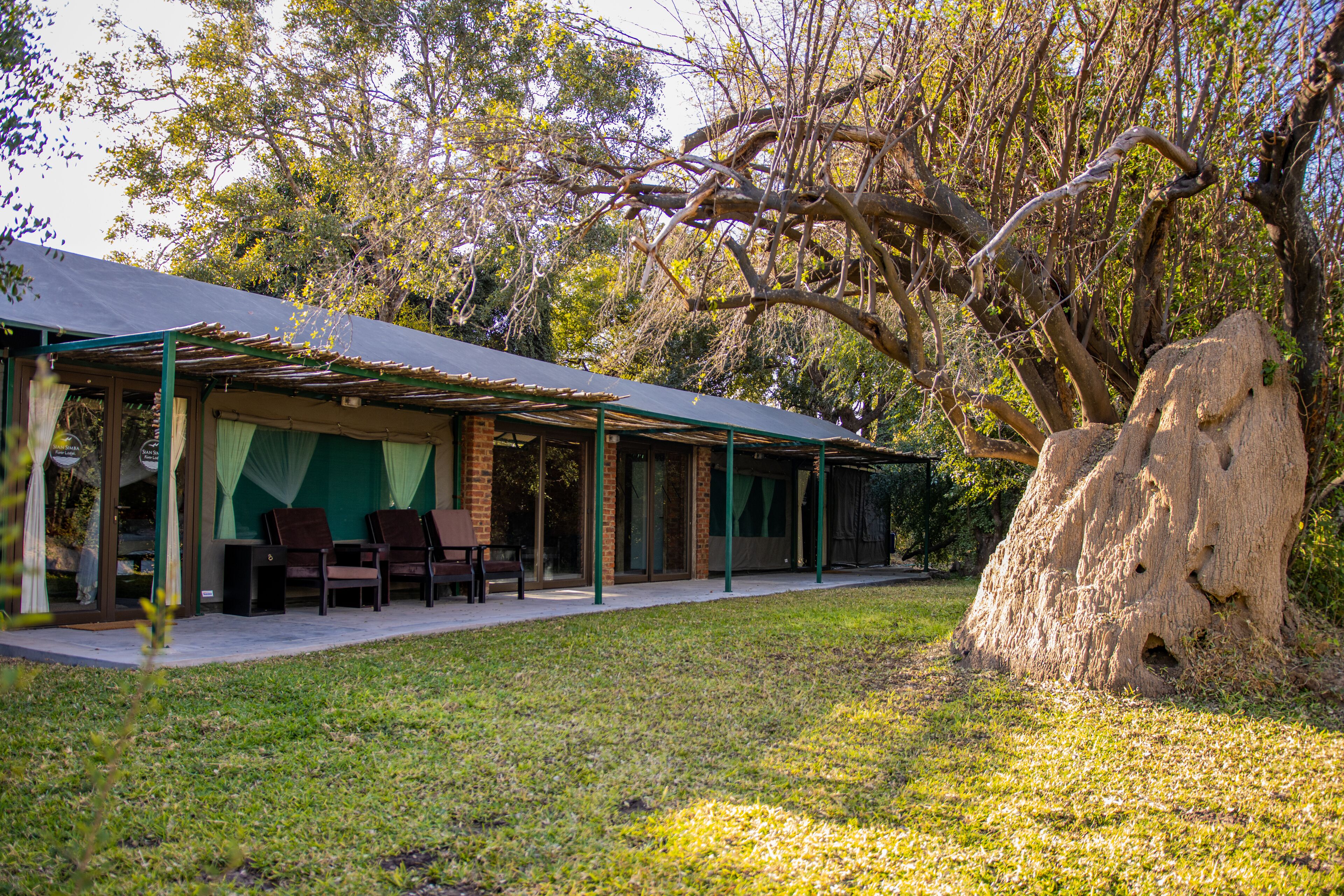 Sian Simba River Lodge en Zambezi National Park