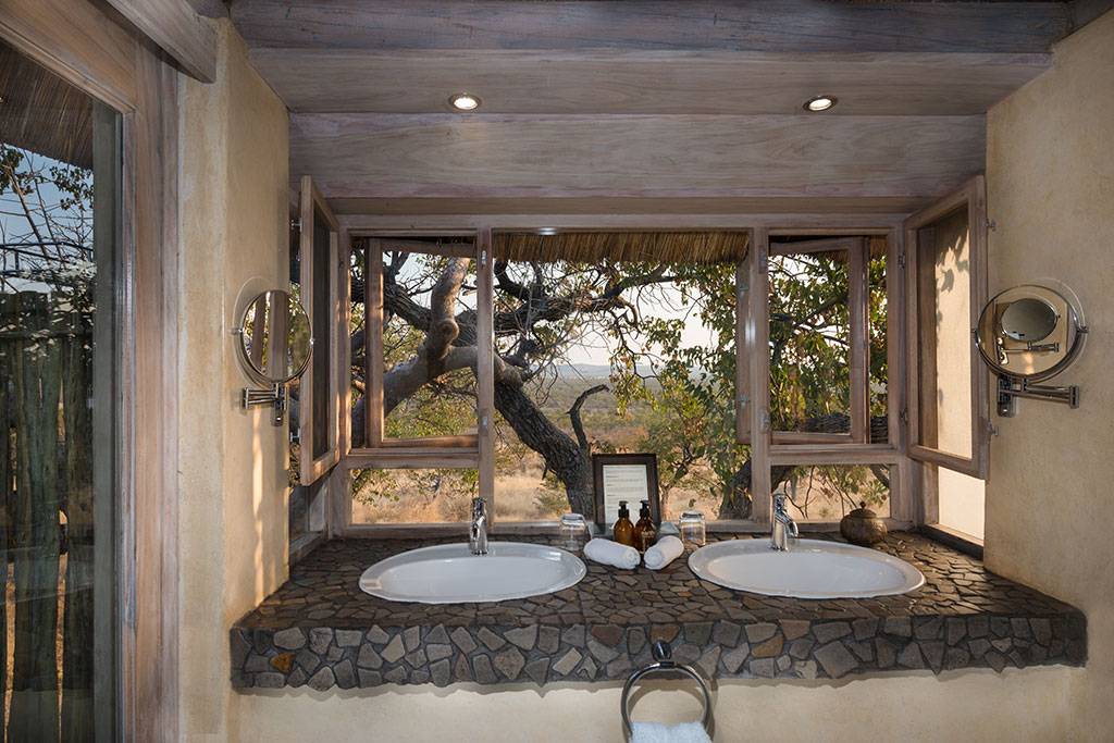 Ongava Lodge en Etosha Parque Nacional 