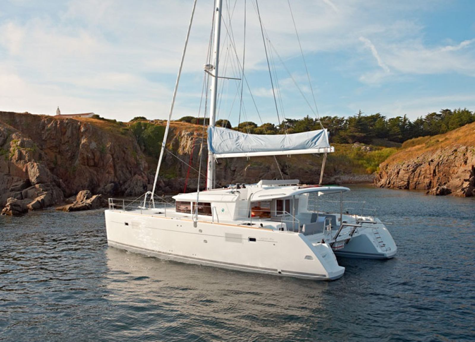 Catamaran Lagoon 45 2020 en su destino