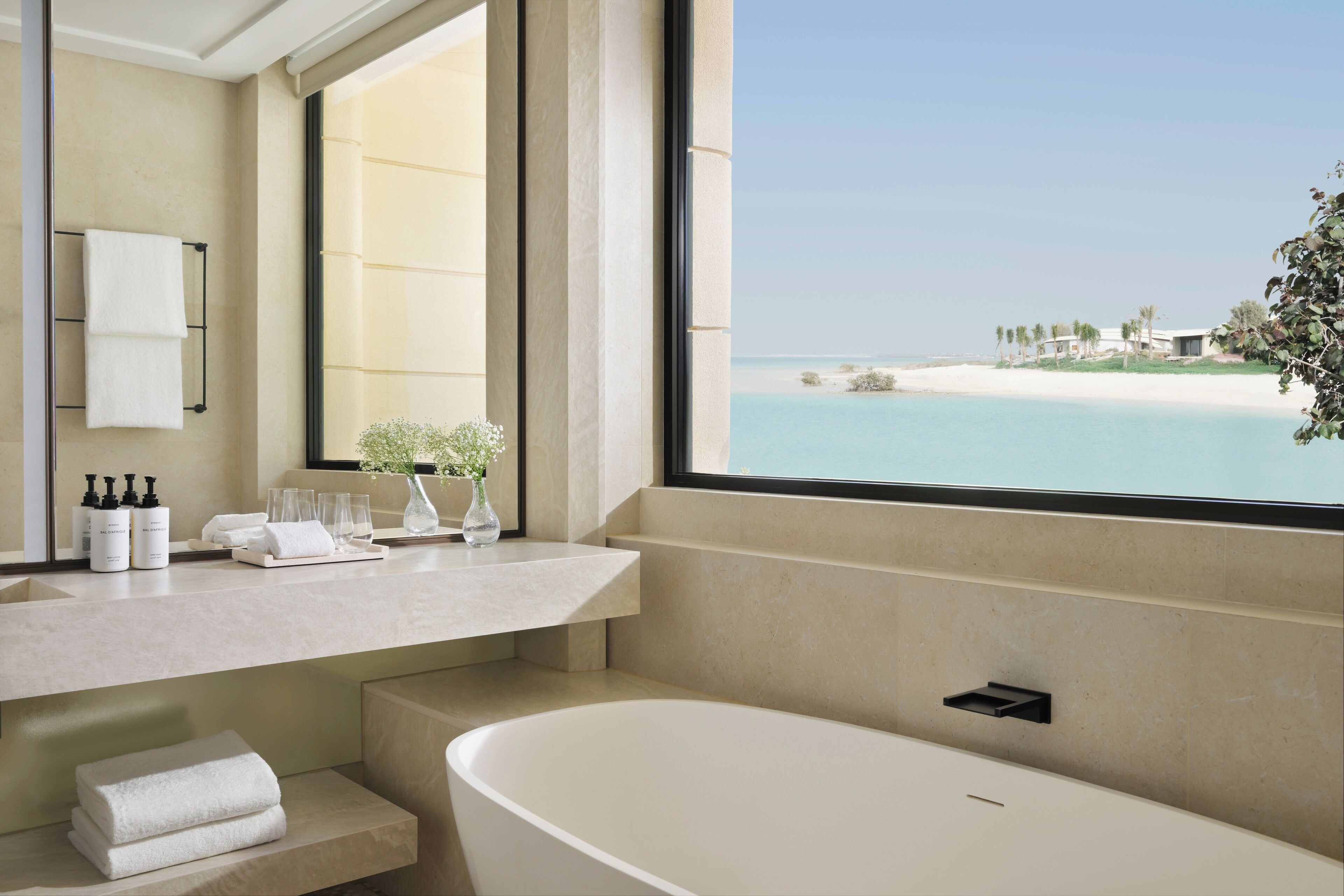 Intercontinental Red Sea en mar rojo