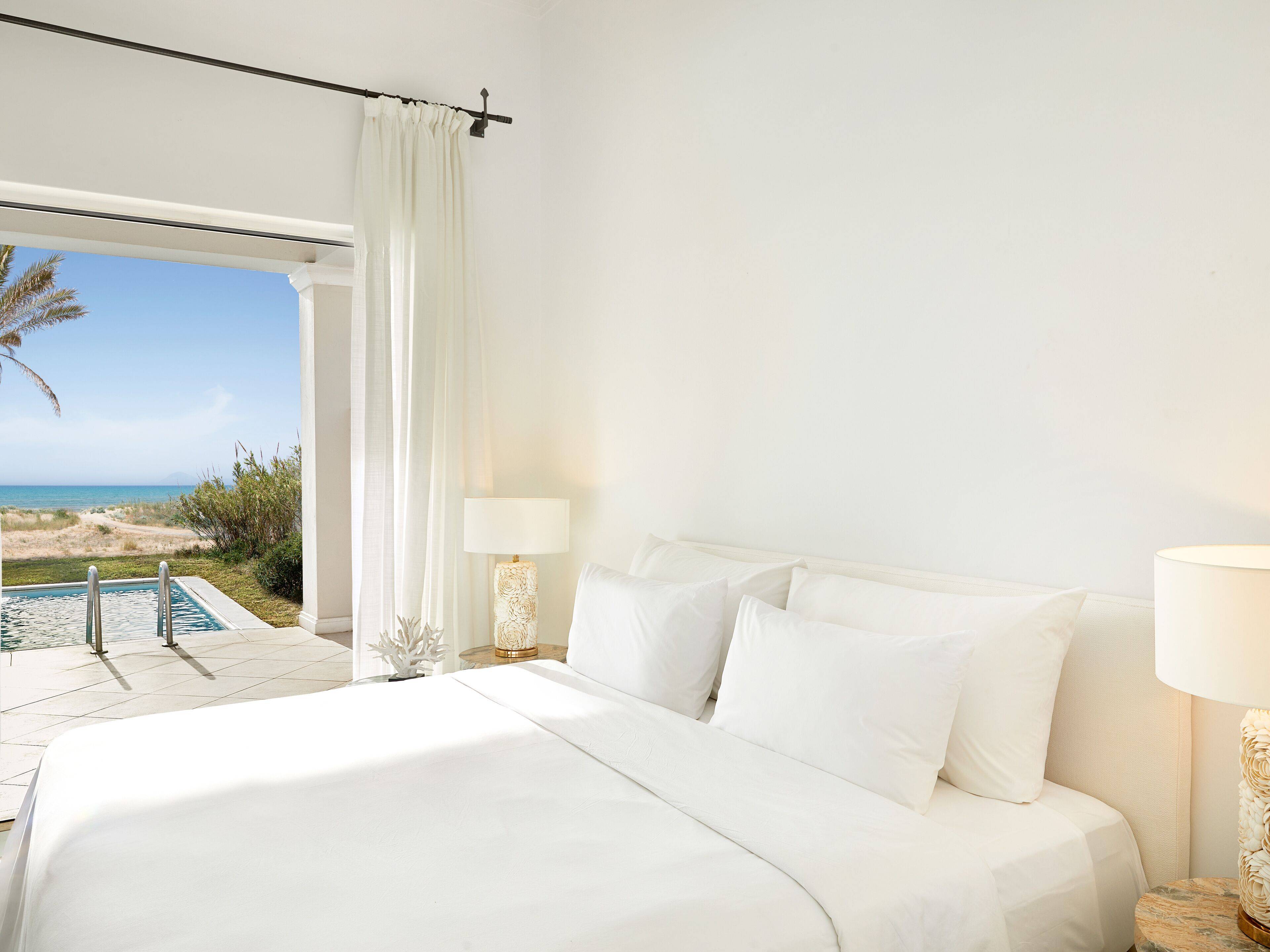 Mandola Rosa, A Grecotel Resort to Live at Riviera Olympia en Greece