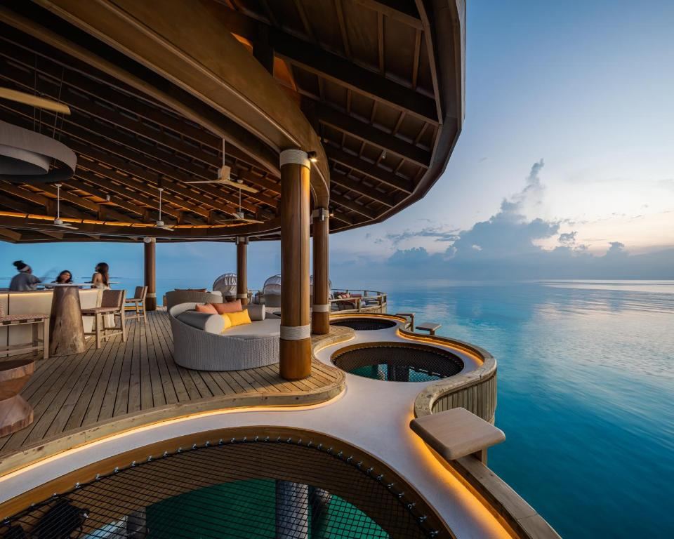 Centara Grand Lagoon Maldives en North Male Atoll