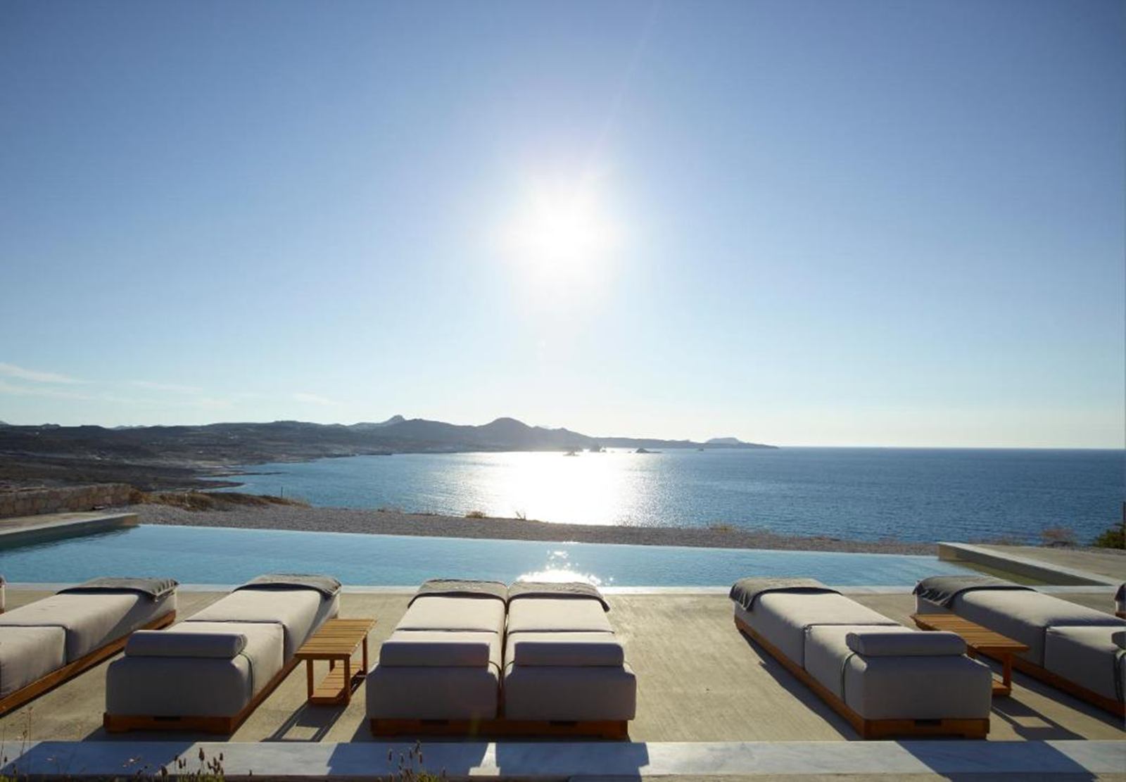 Domes White Coast Milos en Milos