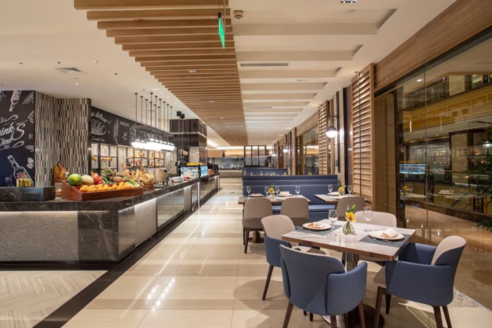 Crowne Plaza Shanghai Nanjing Road by IHG en Shanghai