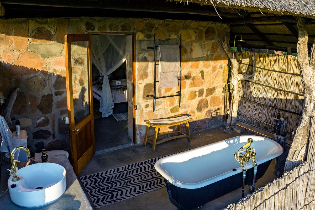 Hideaways Bumbusi Wilderness Camp, Hwange