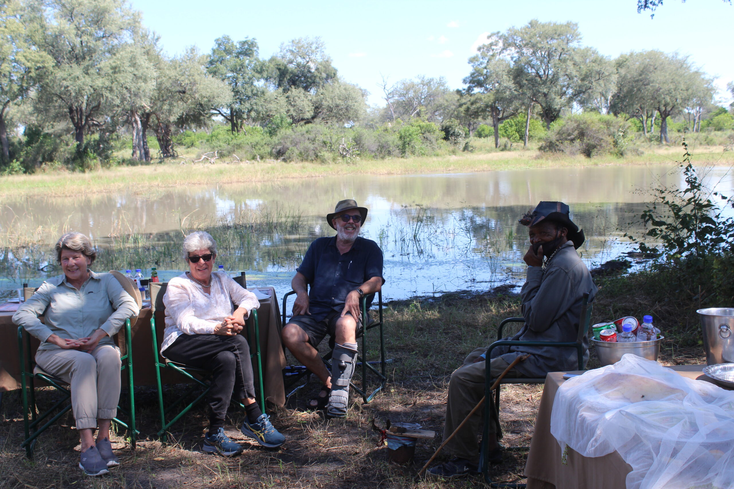 Bushmen Plains – Camp Ola en Delta Okavango