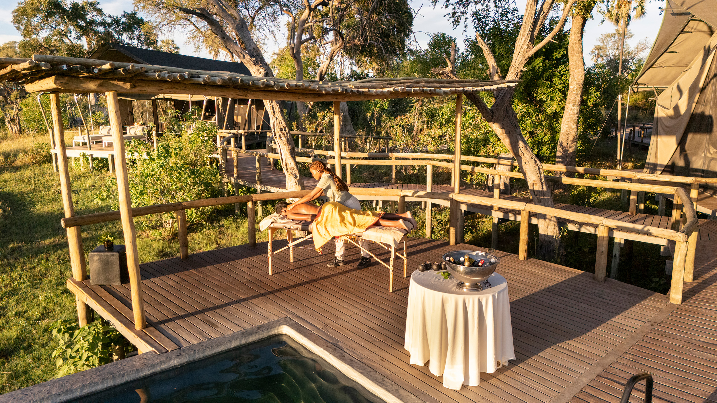 Machaba safaris botswana gomoti camp spa