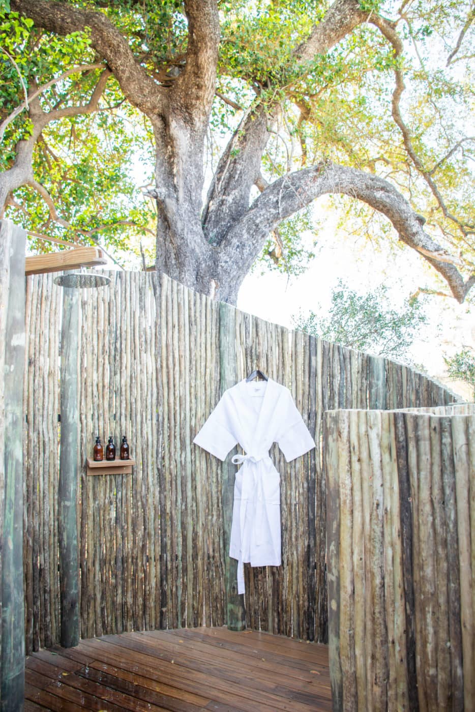 Kwara guest tent outdoor shower