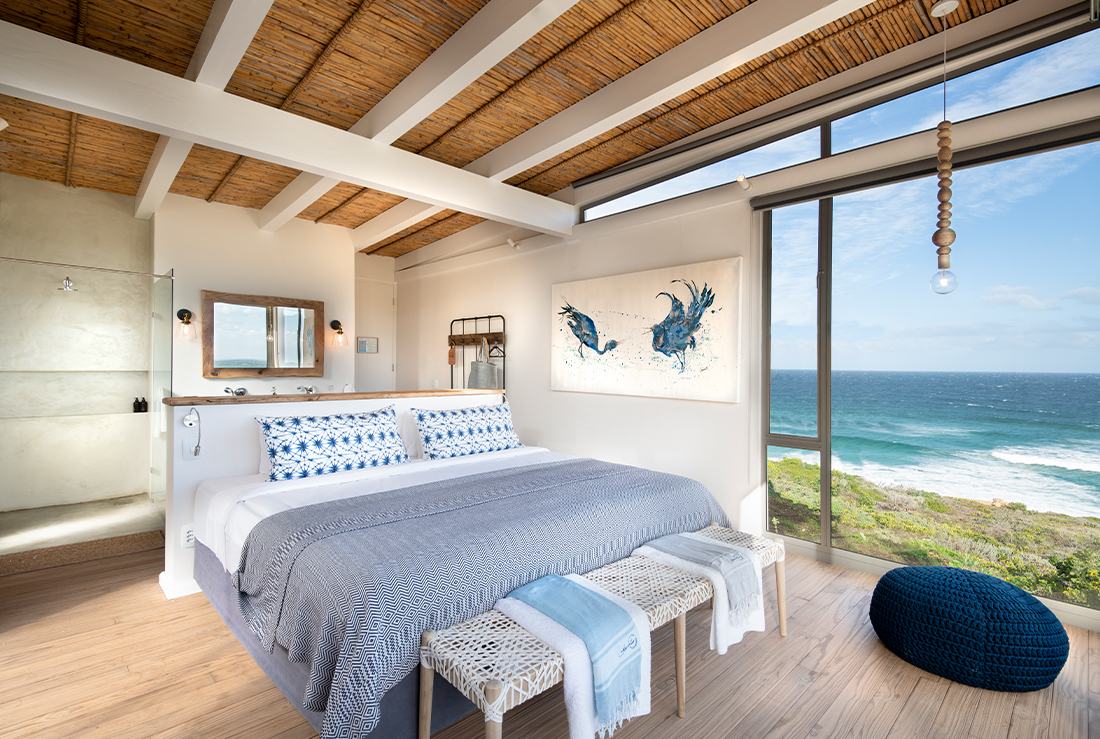 Accommodation 1100x739 0000 03 lekkerwater beach lodge bedoom interior