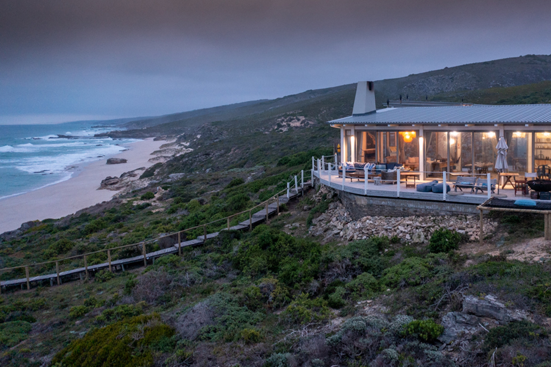 1100x733 0001 14 lekkerwater beach lodge